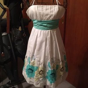 Gorgeous spaghetti strap dress.  Like new cond.